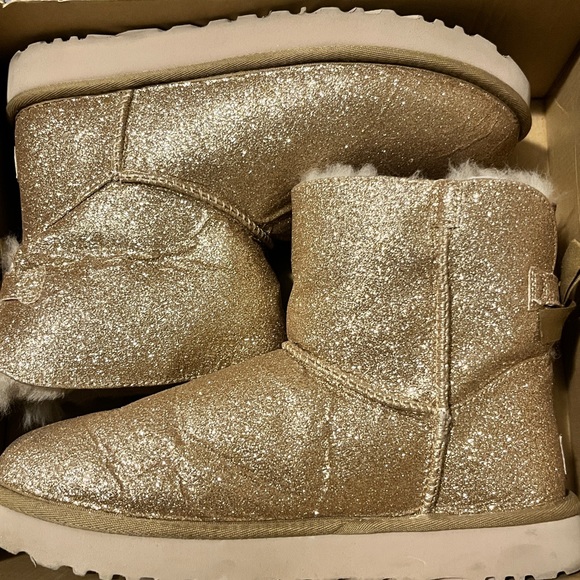 UGG Shoes - UGG Gold Girl Glitter Classic II Boots. Size 10 Womens